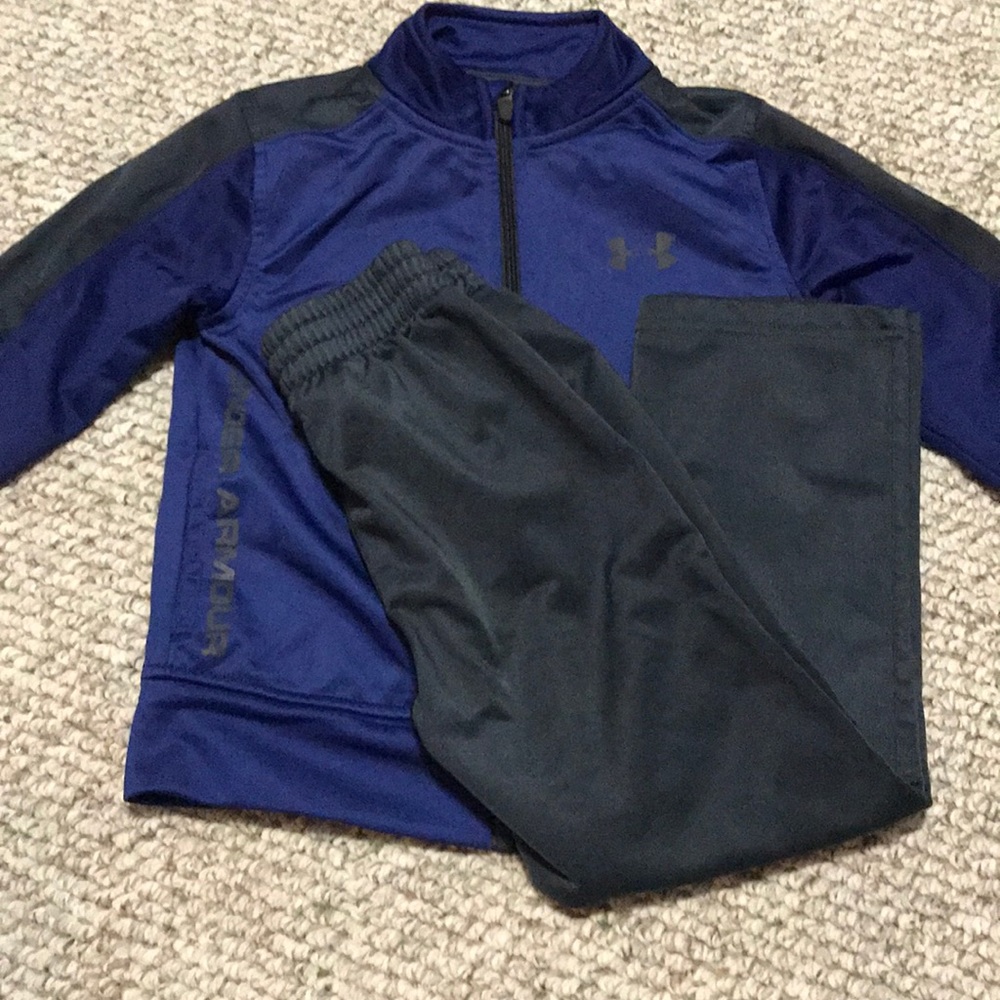 Under Armor Navy and grey tracksuit